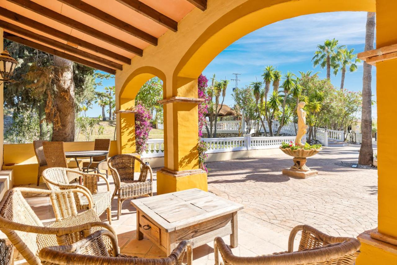 Hacienda De La Siesta Villa Coín Exterior photo